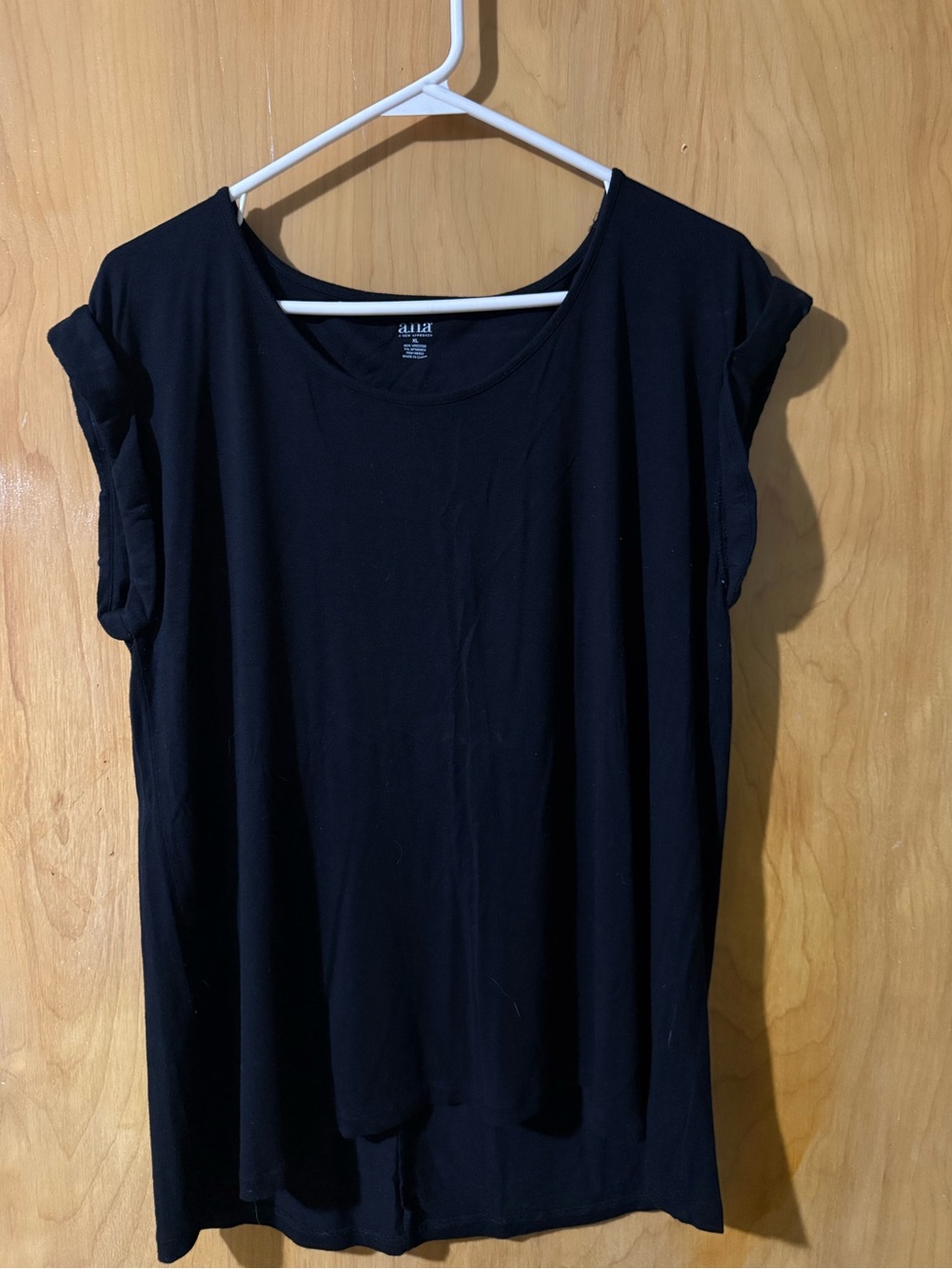 a.n.a. Black Short Sleeve Scoop Neck Tee